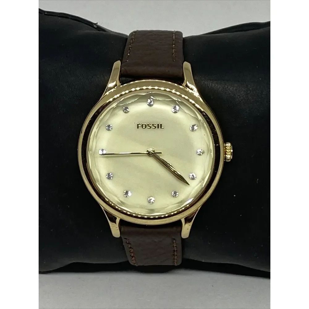 Fossil BQ3391 Women's Leather Analog Mother Of Pearl Dial Quartz Watch WO46